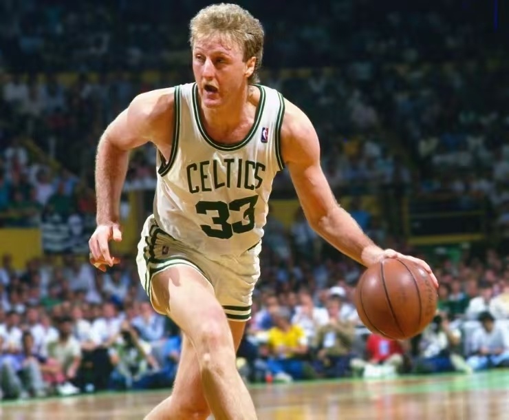 远落后于其 远落后于其