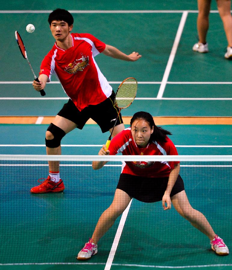 舞台上绽放 舞台上绽放