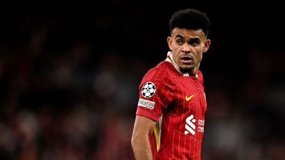 中场纵深偏 中场纵深偏