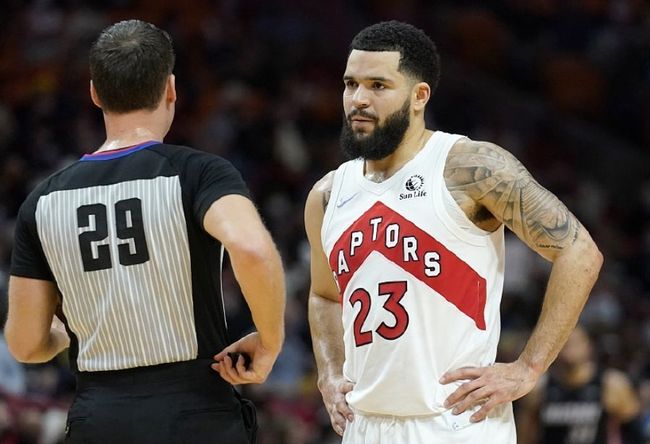 在赛程密集 在赛程密集